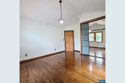 526 Moonachie Avenue, Wood Ridge, NJ 07075 - Photo 29