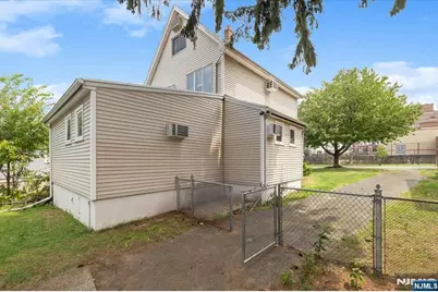 715 5th Street, Lyndhurst Township, NJ 07071 - Photo 29
