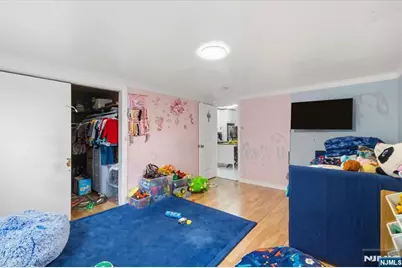 715 5th Street, Lyndhurst Township, NJ 07071 - Photo 21