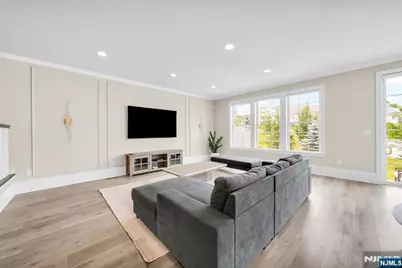6 Hickory Court, Cedar Grove, NJ 07009 - Photo 11