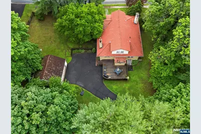 580 Wyckoff Avenue, Mahwah, NJ 07430 - Photo 3
