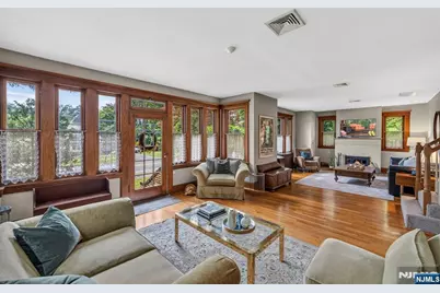 580 Wyckoff Avenue, Mahwah, NJ 07430 - Photo 13