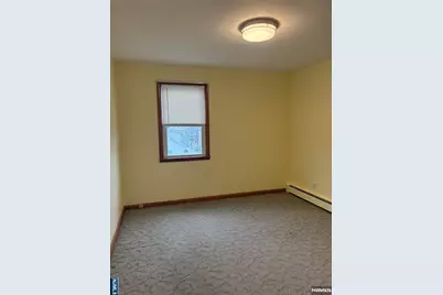45 Jordan Avenue, Wallington, NJ 07057 - Photo 15