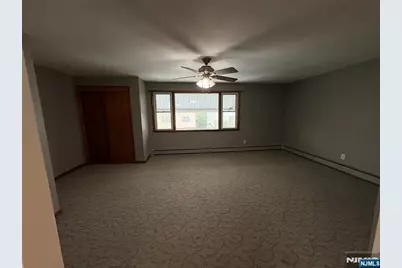45 Jordan Avenue, Wallington, NJ 07057 - Photo 7