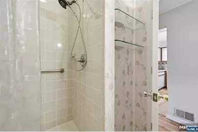 10 Oriole Terrace O010 #O010, Hampton Township, NJ 07860 - Photo 19