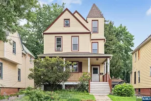 35 Park Ave, Dumont, NJ 07628 - Photo 1