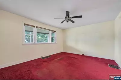 35 Park Avenue, Dumont, NJ 07628 - Photo 7