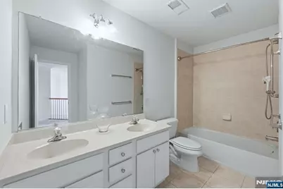 96 Hickory Hill Boulevard 1205 #1205, Totowa, NJ 07512 - Photo 31
