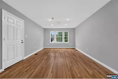 312 Orange Street, Newark, NJ 07103 - Photo 7