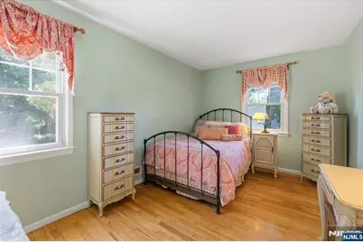 85 Page Drive, Oakland, NJ 07436 - Photo 19