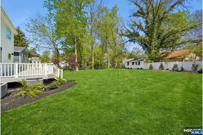596 White Oak Ridge Road, Millburn, NJ 07078 - Photo 33