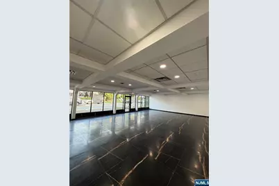 340 Grand Avenue, Leonia, NJ 07605 - Photo 5