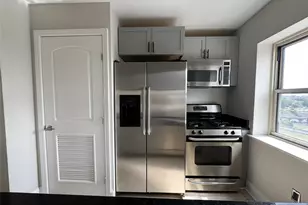 70 S Munn Ave 905, East Orange, NJ 07018 - Photo 5