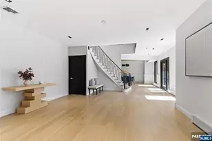 60X Brookside Dr, Upper Saddle River, NJ 07458 - Photo 3