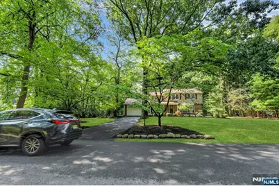 44 Sunrise Drive, Montvale, NJ 07645 - Photo 41