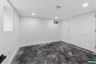8 Annette Terrace, Lodi, NJ 07544 - Photo 17
