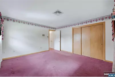 249 River Drive, Elmwood Park, NJ 07407 - Photo 17