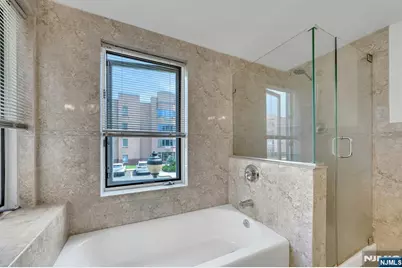 418 Chase Court, Edgewater, NJ 07020 - Photo 23