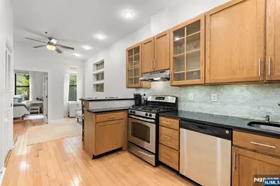 805 Park Avenue 1R #1R, Hoboken, NJ 07030 - Photo 3