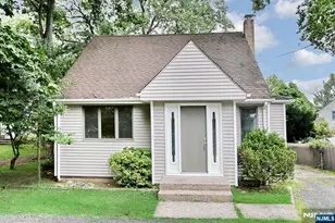 515 N Monroe St, Ridgewood, NJ 07450 - Photo 1