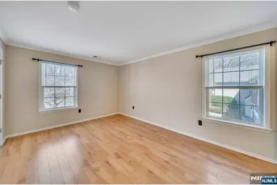 1041 Cumberland Court, Mahwah, NJ 07430 - Photo 9