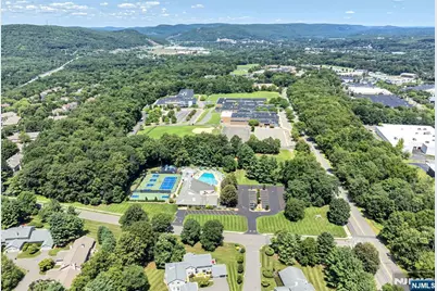 14 Parsons Court, Mahwah, NJ 07430 - Photo 37
