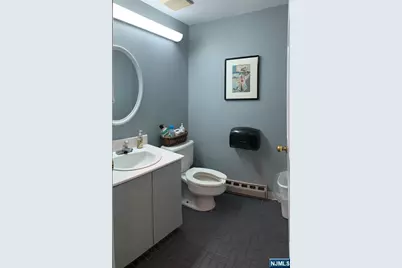 75 Summit Avenue 1st Flr. #1st flr., Hackensack, NJ 07601 - Photo 15
