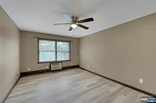 25 Market C7, Saddle Brook Township, NJ 07607 - Photo 13