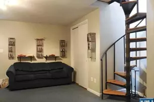 84 Colgate Ave, Paramus, NJ 07652 - Photo 11