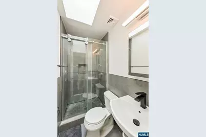 1537 John Street 7 #7, Fort Lee, NJ 07024 - Photo 19
