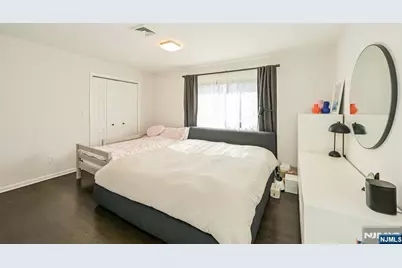 1537 John Street 7 #7, Fort Lee, NJ 07024 - Photo 17