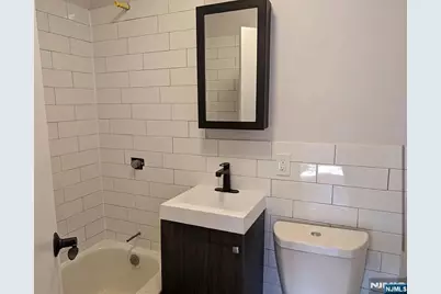 257 Essex Street 7 #7, Hackensack, NJ 07601 - Photo 3
