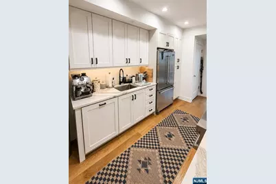 226 Park Avenue 1 #1, Hoboken, NJ 07030 - Photo 3