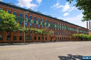 227 Columbus Dr 113B, Jersey City, NJ 07302 - Photo 15