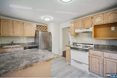 137 Closter Dock Road 2 #2, Closter, NJ 07624 - Photo 3