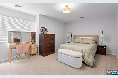 555 Riverside Avenue 12 #12, Rutherford, NJ 07070 - Photo 19