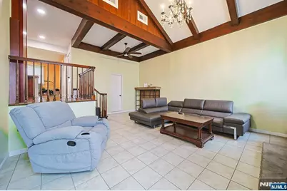 44 Roosevelt Street, Little Ferry, NJ 07643 - Photo 21