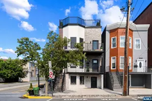 901 Palisade Ave 1, Union City, NJ 07087 - Photo 1