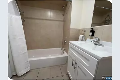 74 Chambers Street, Newark, NJ 07105 - Photo 7