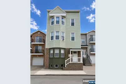 74 Chambers Street, Newark, NJ 07105 - Photo 1