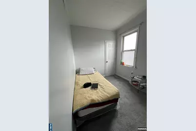 74 Chambers Street, Newark, NJ 07105 - Photo 31