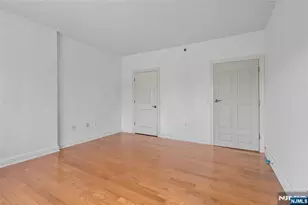 5109 City Pl, Edgewater, NJ 07020 - Photo 7