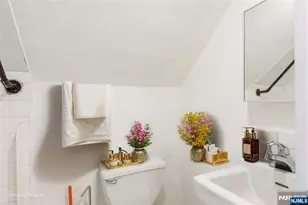 254 Franklin St, Bloomfield, NJ 07003 - Photo 19