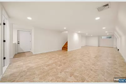 157 English Street, Fort Lee, NJ 07024 - Photo 23