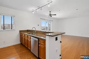 528 52nd Street 201, West New York, NJ 07093 - Photo 7