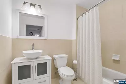 528 52nd Street 201 #201, West New York, NJ 07093 - Photo 9