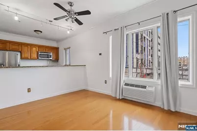 528 52nd Street 201 #201, West New York, NJ 07093 - Photo 7