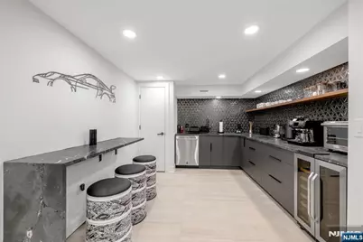 22 Berkshire Place, Englewood Cliffs, NJ 07632 - Photo 33