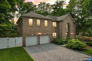 49 Alpine Dr, Closter, NJ 07624 - Photo 47