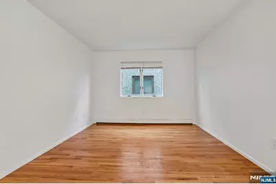 336 E Columbia Avenue 1 #1, Palisades Park, NJ 07650 - Photo 15